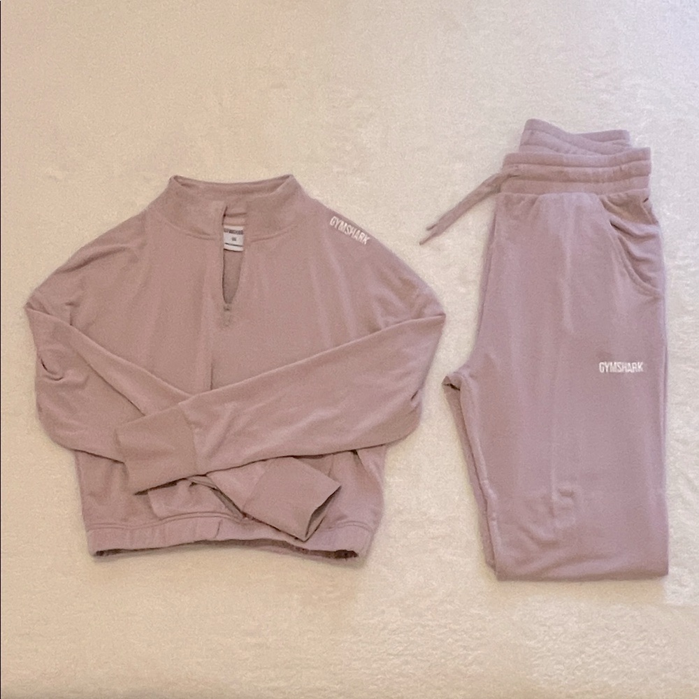 Gymshark Jogger Set Dusty Pink.